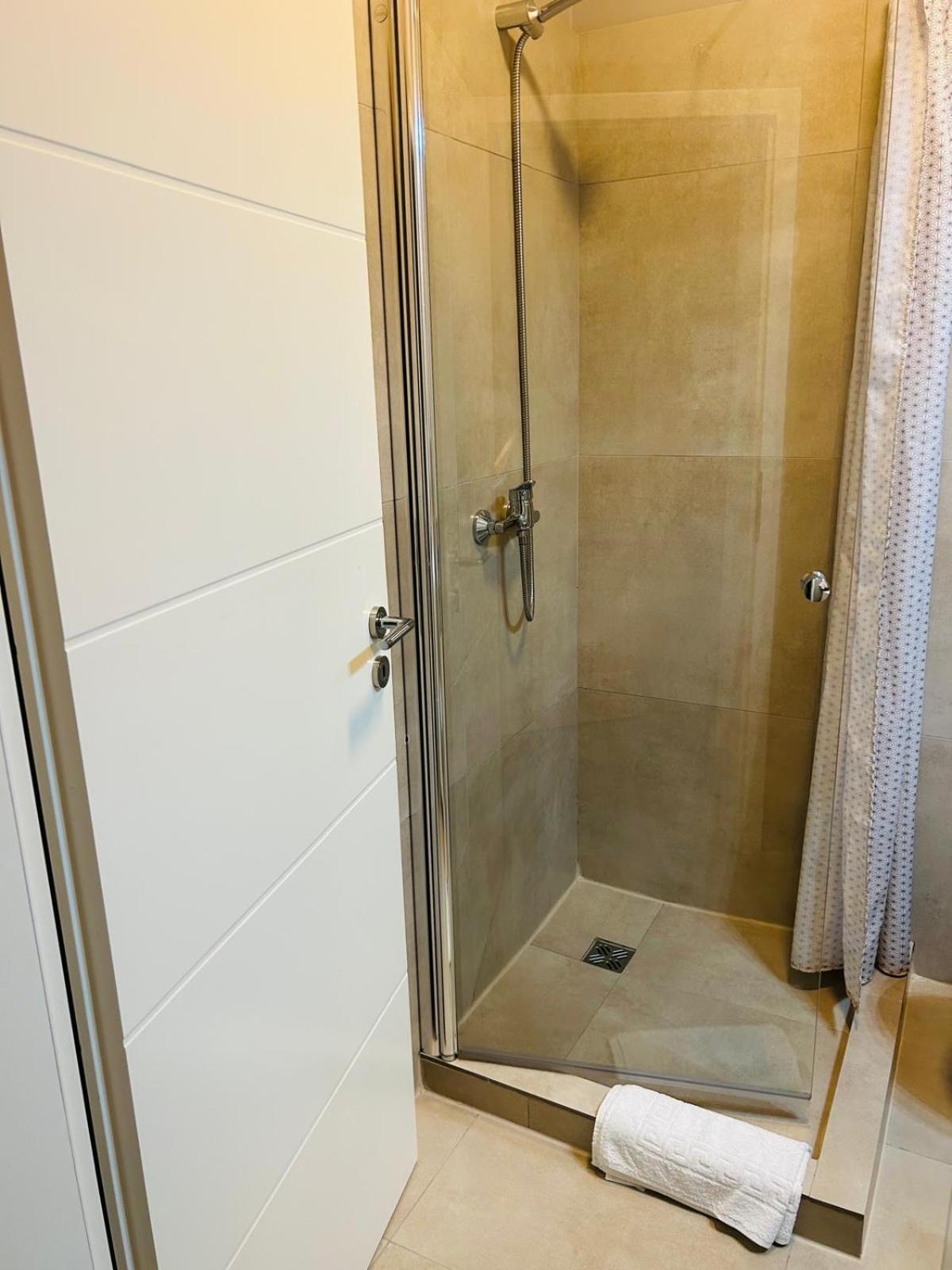New House Sibiu Hotel Ngoại thất bức ảnh