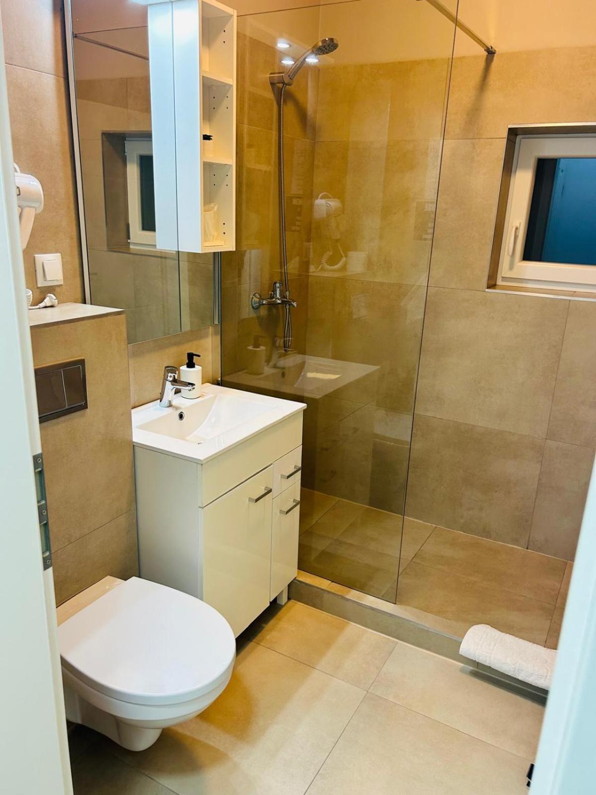 New House Sibiu Hotel Ngoại thất bức ảnh