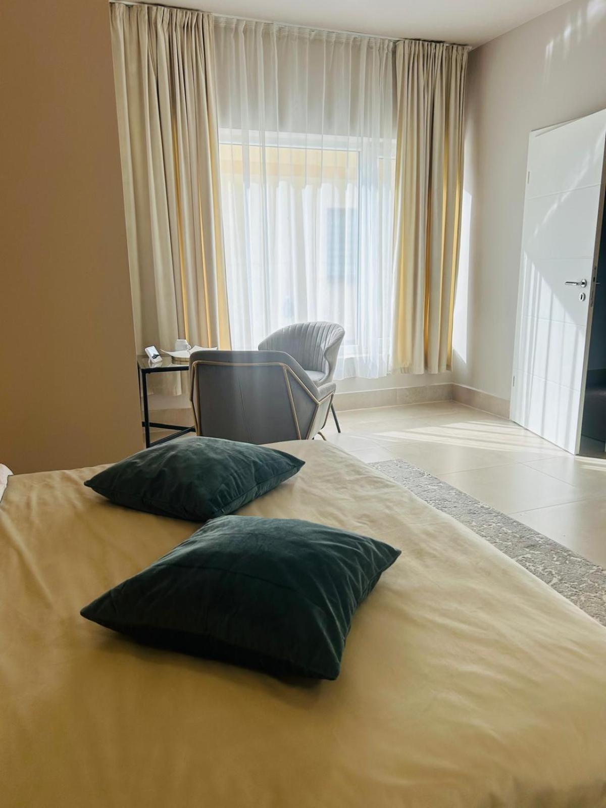 New House Sibiu Hotel Ngoại thất bức ảnh