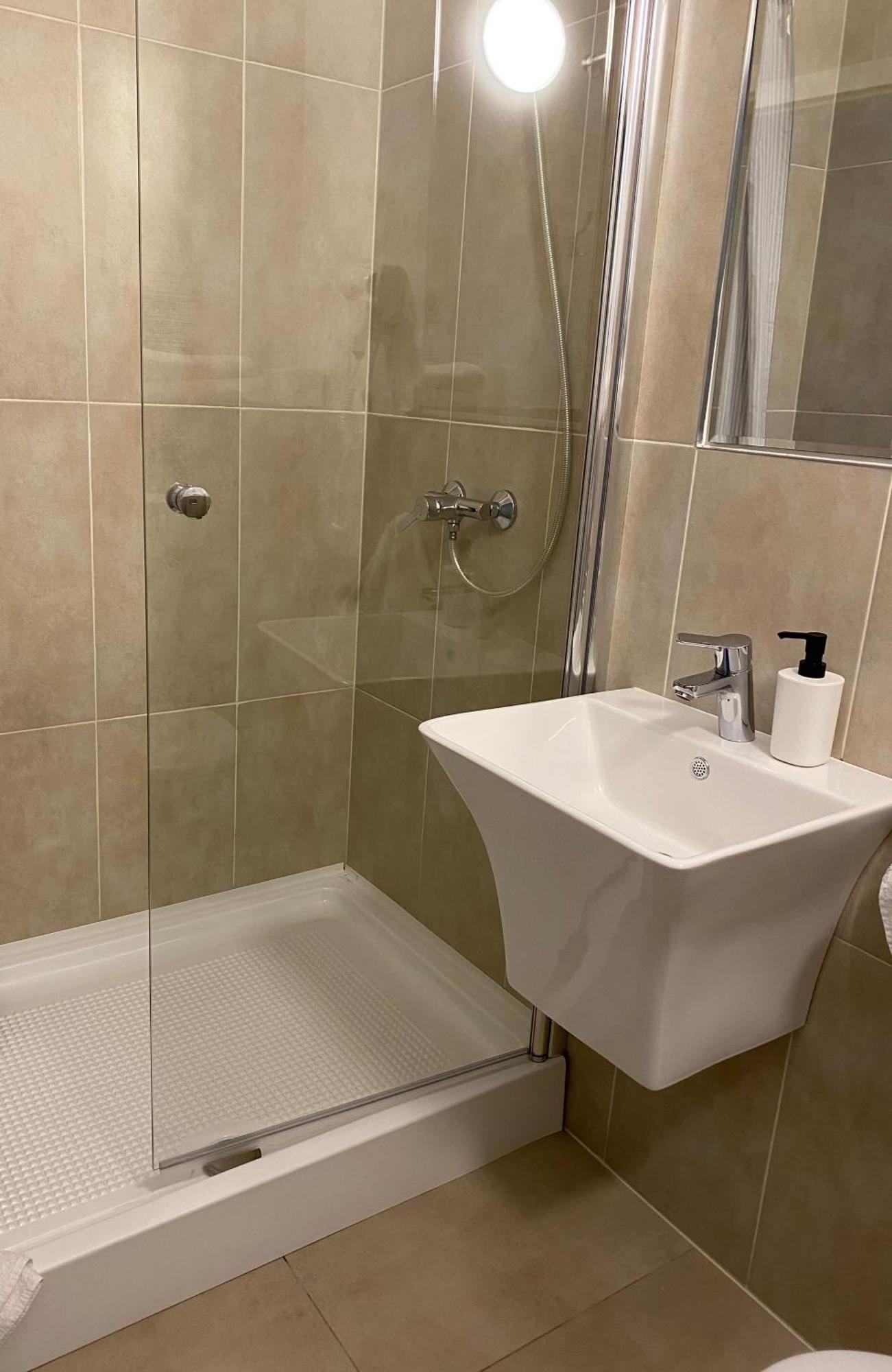 New House Sibiu Hotel Ngoại thất bức ảnh